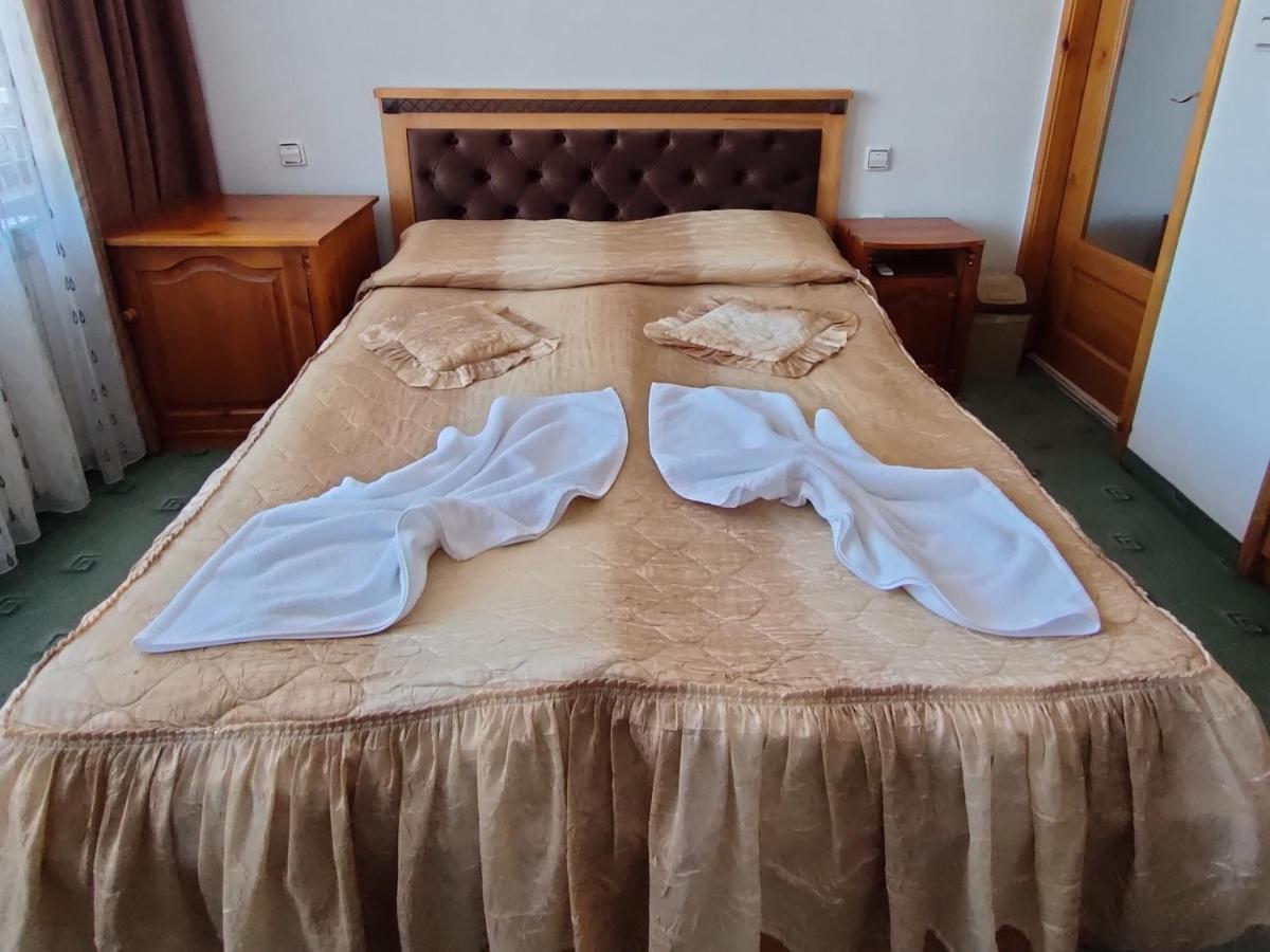 Guest Rooms Grachenovi Bansko Bagian luar foto