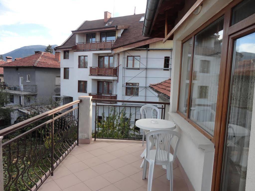 Guest Rooms Grachenovi Bansko Bagian luar foto